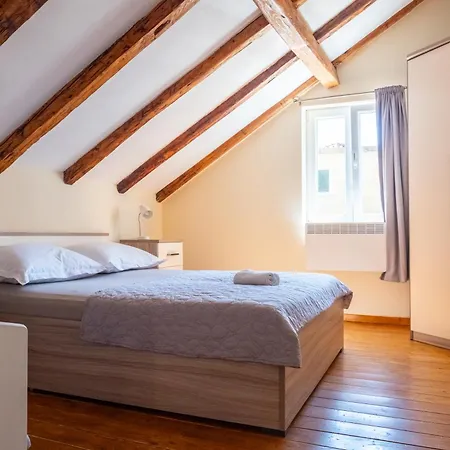 Dora Now With Jacuzzi * Omiš