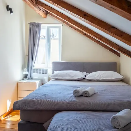 Dora Now With Jacuzzi *