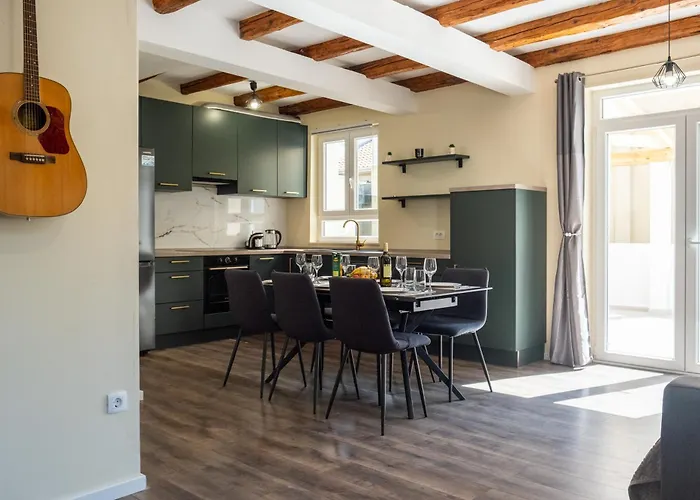 Appartement Villa Dora In Omis Centar Now With Jacuzzi Omiš