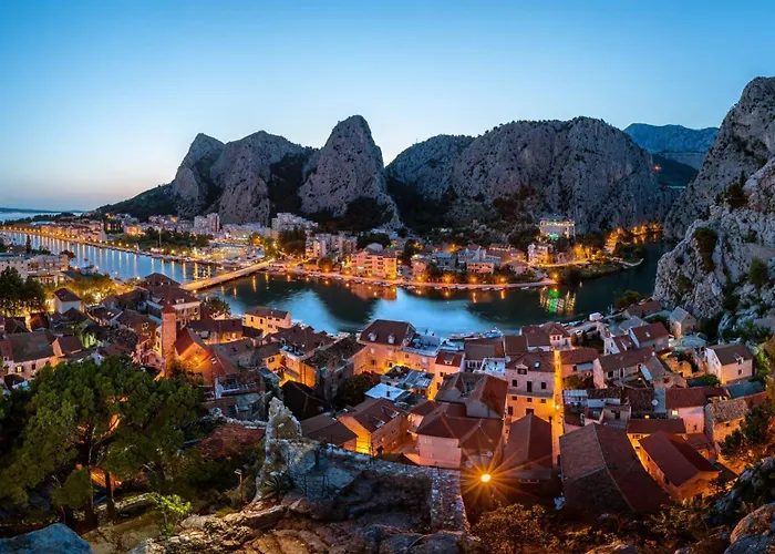 Appartement Villa Dora In Omis Centar Now With Jacuzzi *
